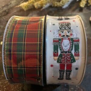 Festive Nutcracker and Plaid Ribbon Set Christmas Decor